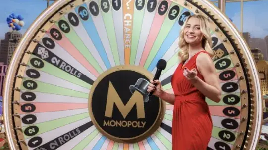 MONOPOLY Live - studio i koło gry
